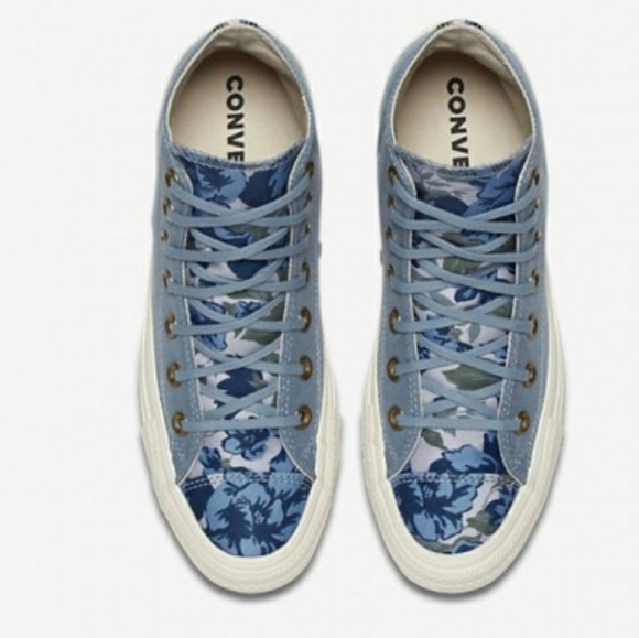 chuck taylor all star parkway floral